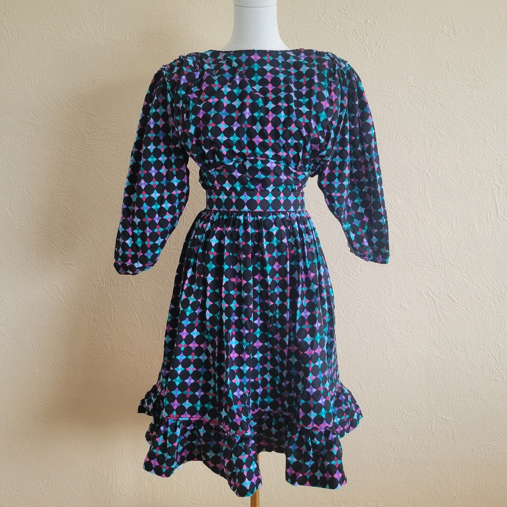 Vintage Handmade Kaleidescope Print Square Dance Set